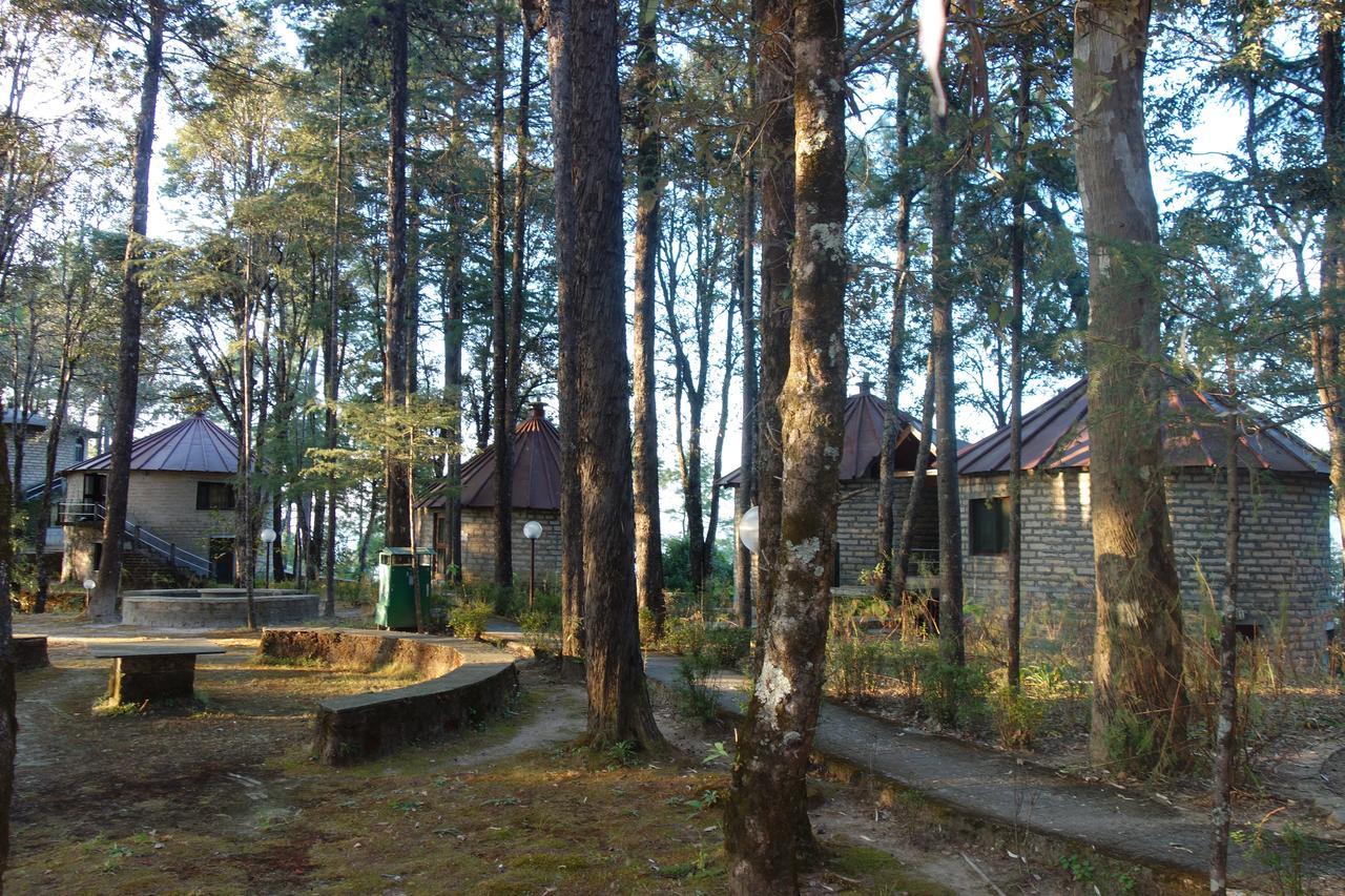 Khali Estate Hotel Binsar Eksteriør billede
