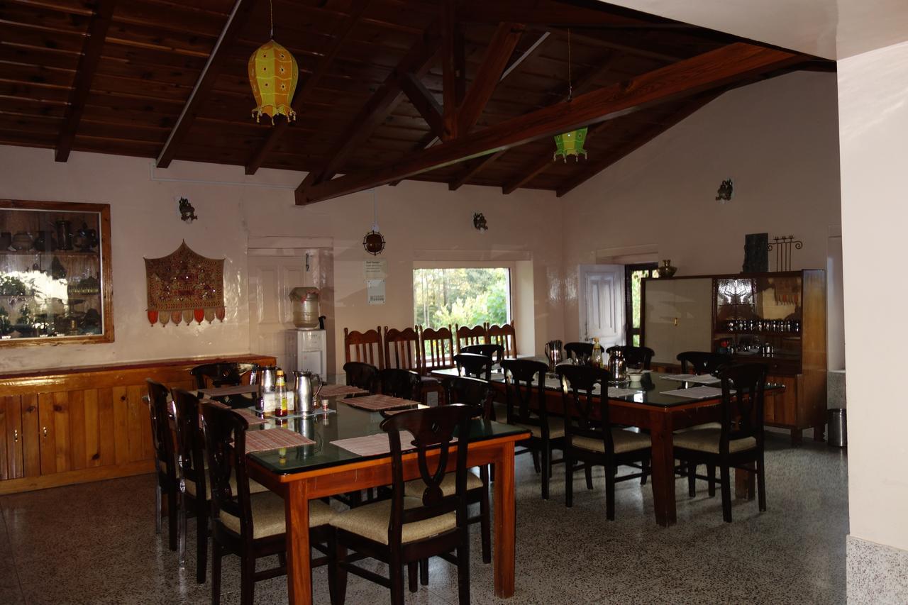 Khali Estate Hotel Binsar Eksteriør billede